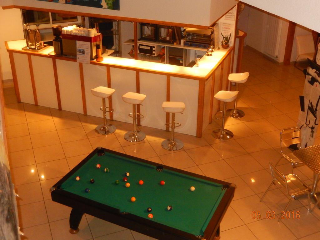 Hotel Eco Logis Espace Bellevue Semeac ภายนอก รูปภาพ