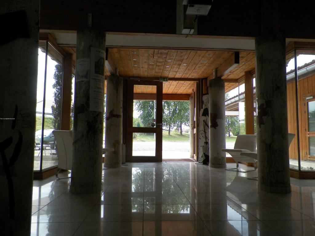 Hotel Eco Logis Espace Bellevue Semeac ภายนอก รูปภาพ